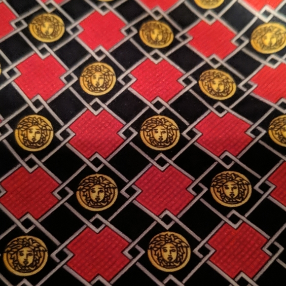 VERSACE TIE - Picture 7 of 7